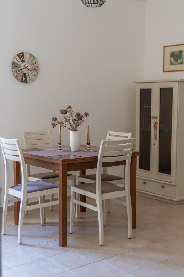 Stylish Renovated Holiday home *